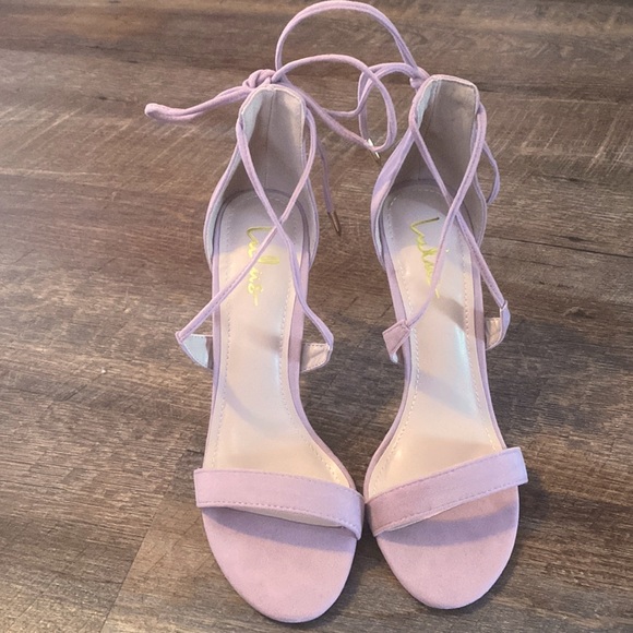 Lulus Aimee heels - Picture 1 of 4